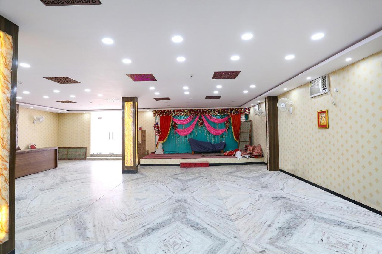 Fabhotel Shivam Palace Bénarès Extérieur photo